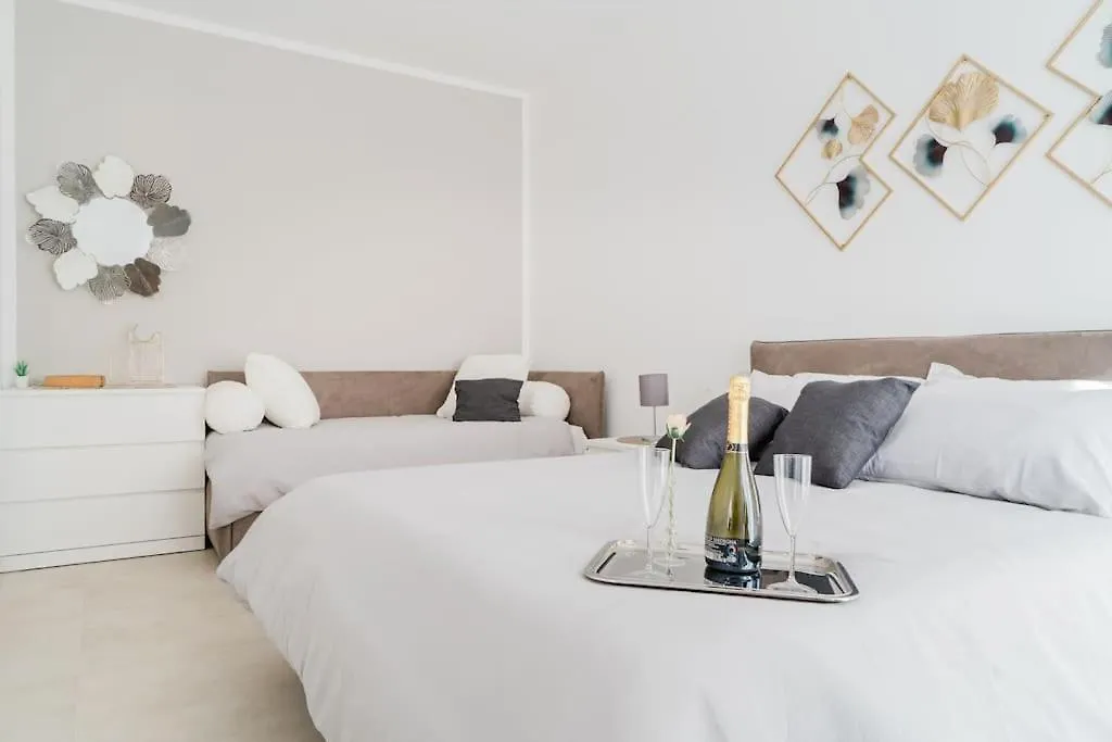 Maison De Reve Alghero 0*,  Italy