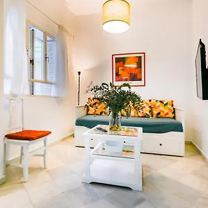https://anfitrin-sevilla-4.es-andalucia.com